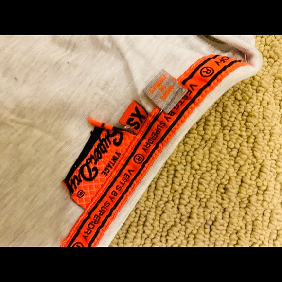 SUPERDRY top, size XS, EUC - Picture 3 of 3